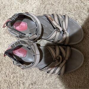 Teva Tirra Hiking Outdoor Sandal